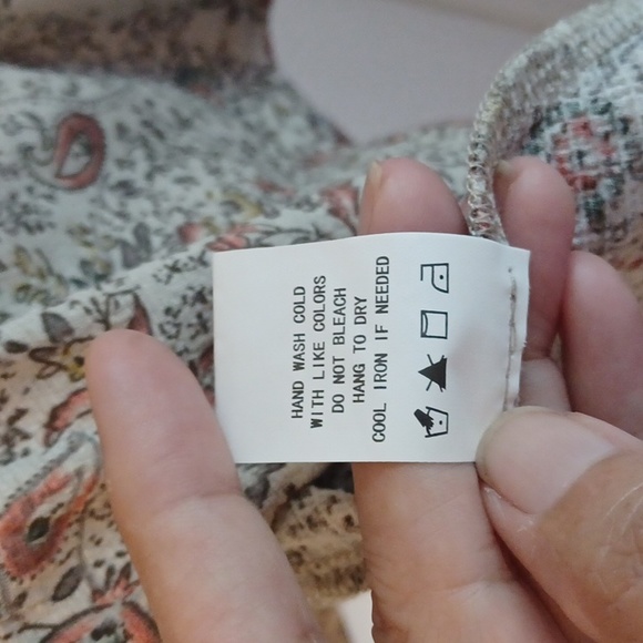 MELLODAY peplum top, size large - Picture 8 of 10